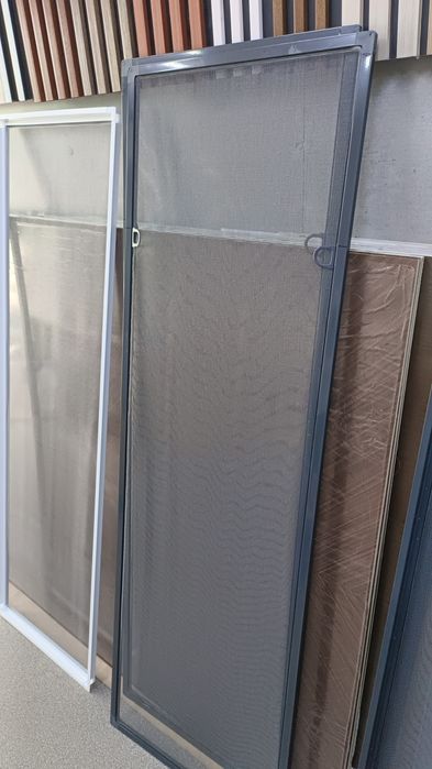 Москитные сетки оконный