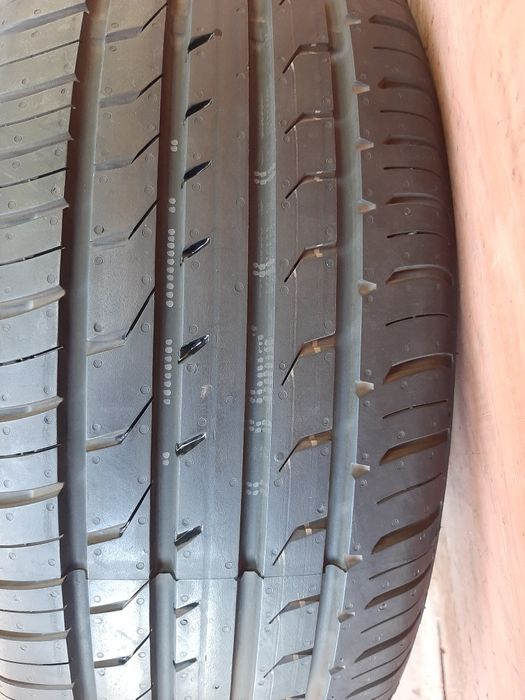 Продам шины 195/55/16 максис