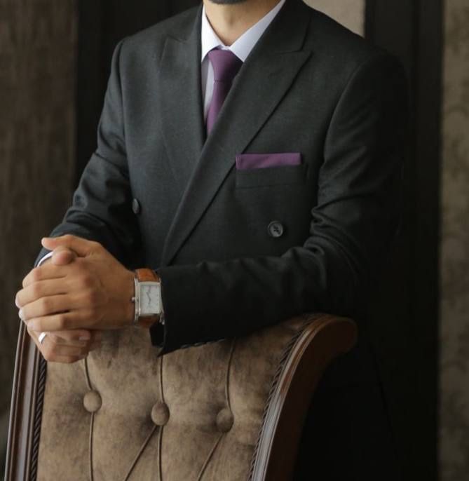 Kostyum shim mujskoy