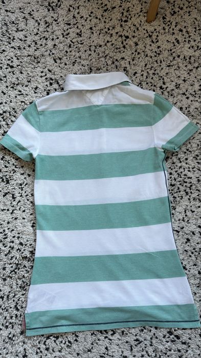 Нова дамска тениска Tommy Hilfiger размер XS