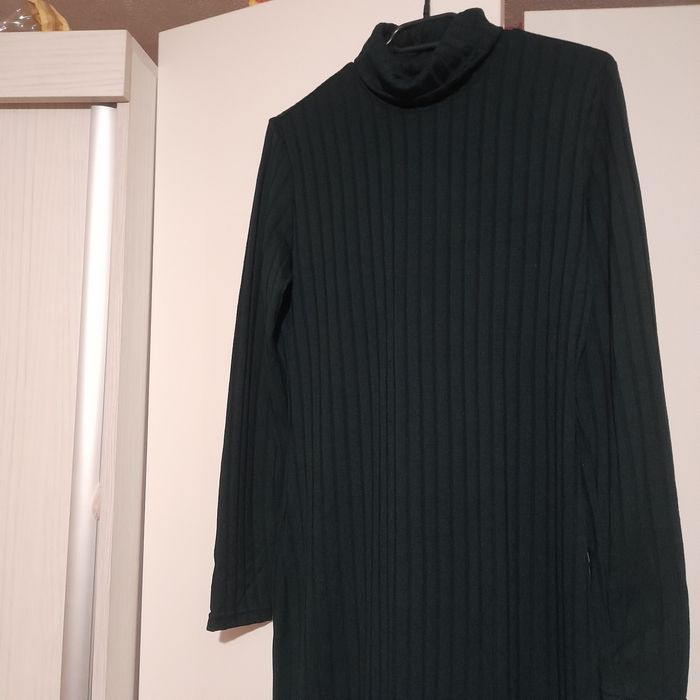 Vand rochita verde inchis