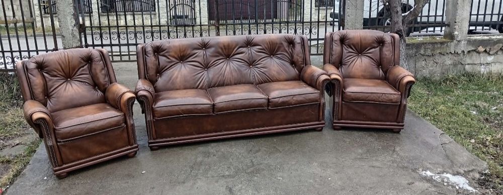 Canapea si 2 fotolii piele naturala