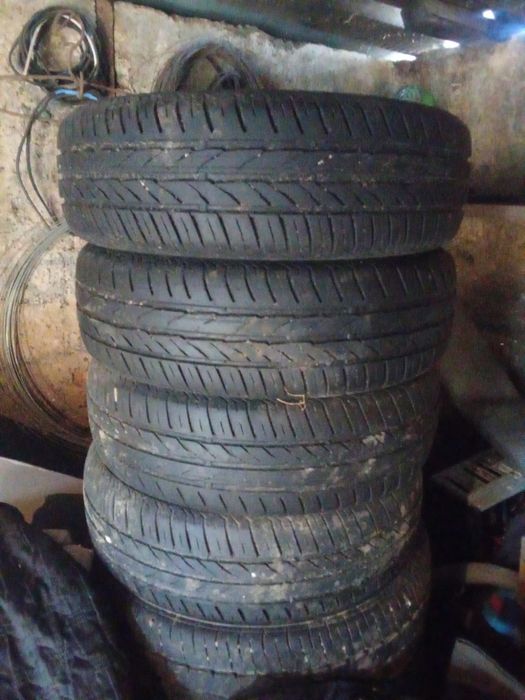 Продам комплект летней резины