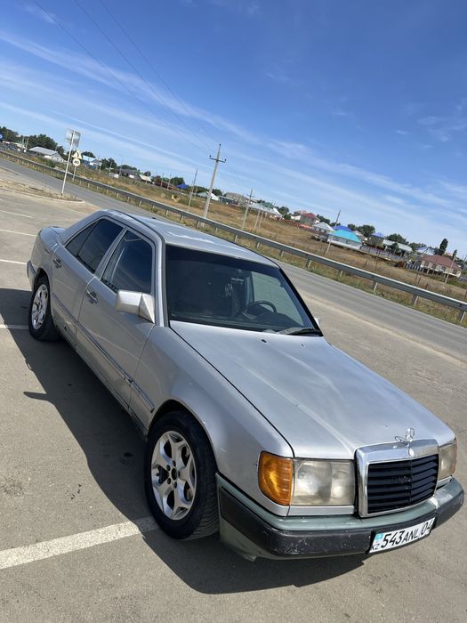 Продам мерс 124 е300 автомат обмен есть