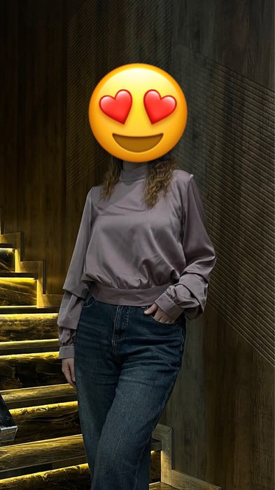 Кофта фиолетовая