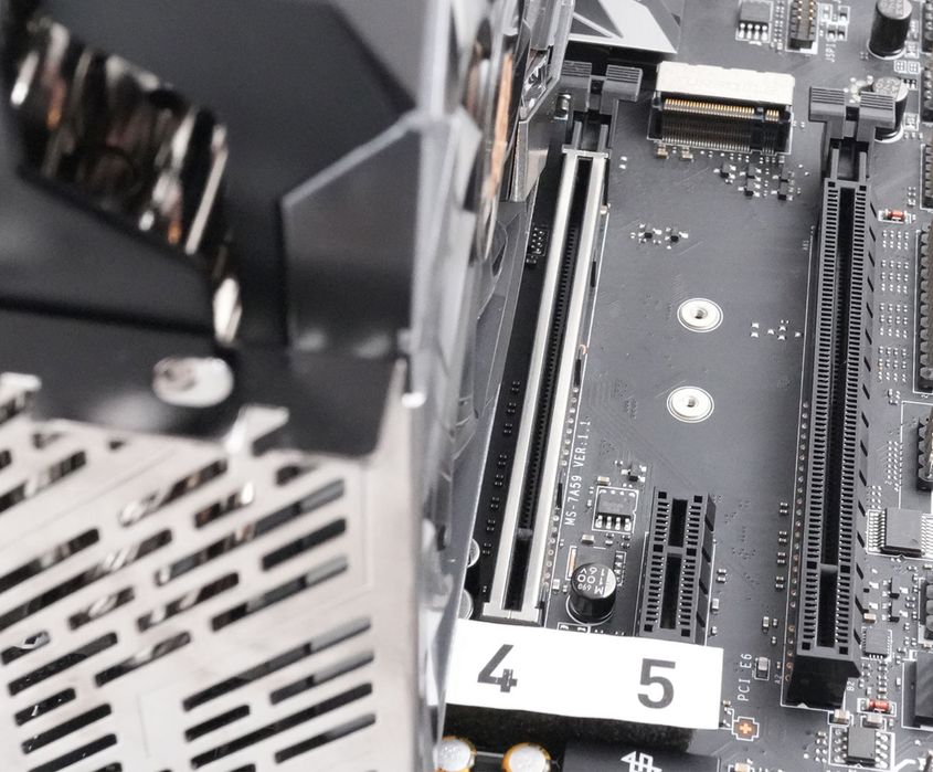 ASROCK RADEON RX 9070 XT Taichi, 16GB GDDR6, 256-bit