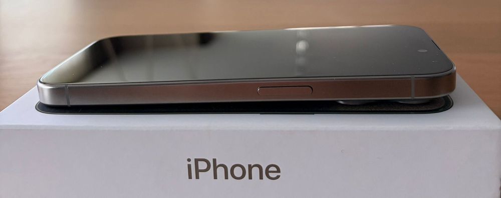 Apple Iphone 15 pro 128GB