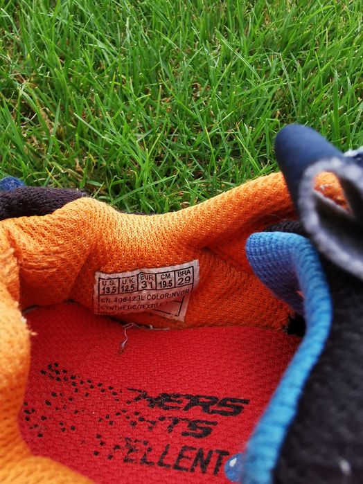 Pantofi Skechers mărimea 31