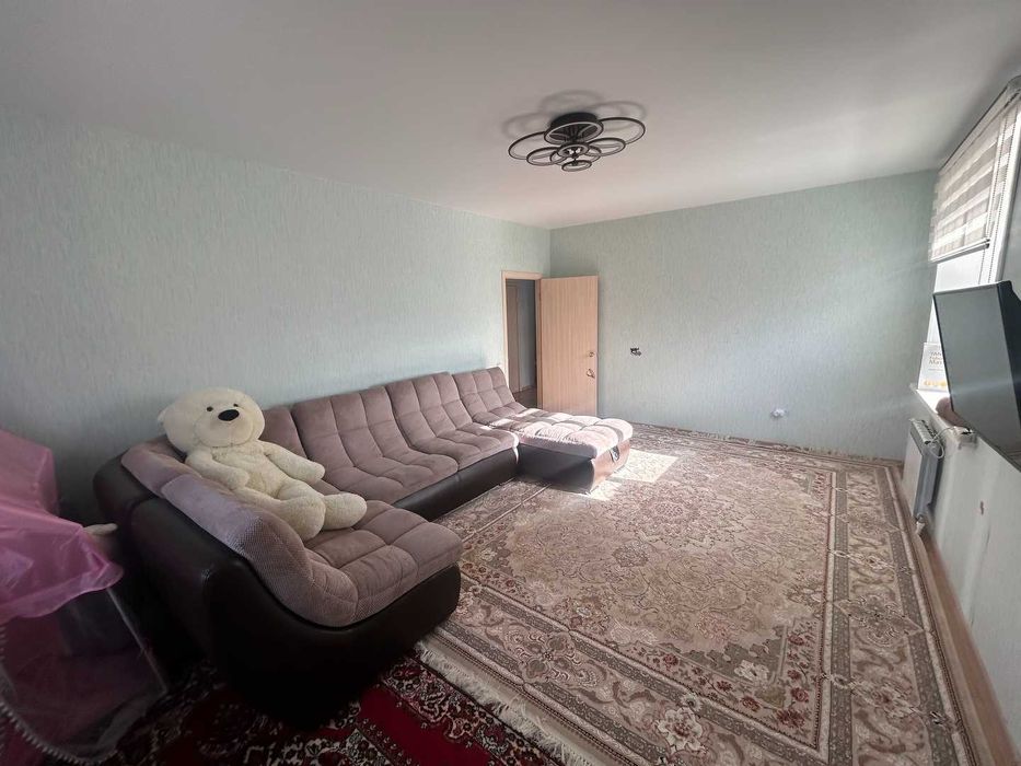 Продам 2 комнатную квартиру