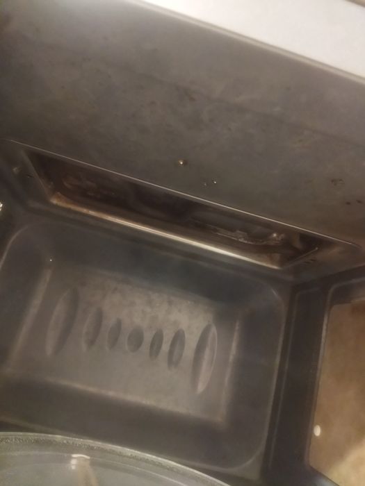 Продам микроволновую печь.