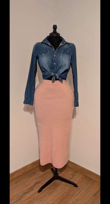 Fusta Din Tricot,H&M-Marimea S-M(Noua)