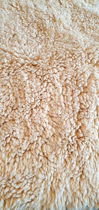 Продавам нов вълнен китеник