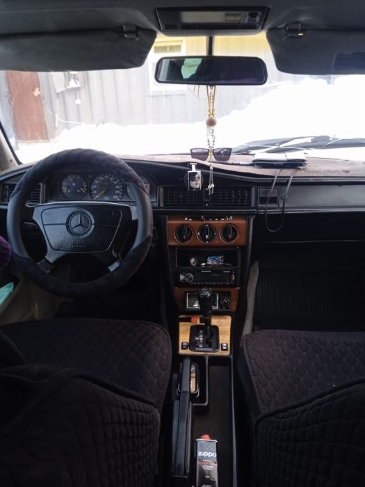 Продам Мерседес 190