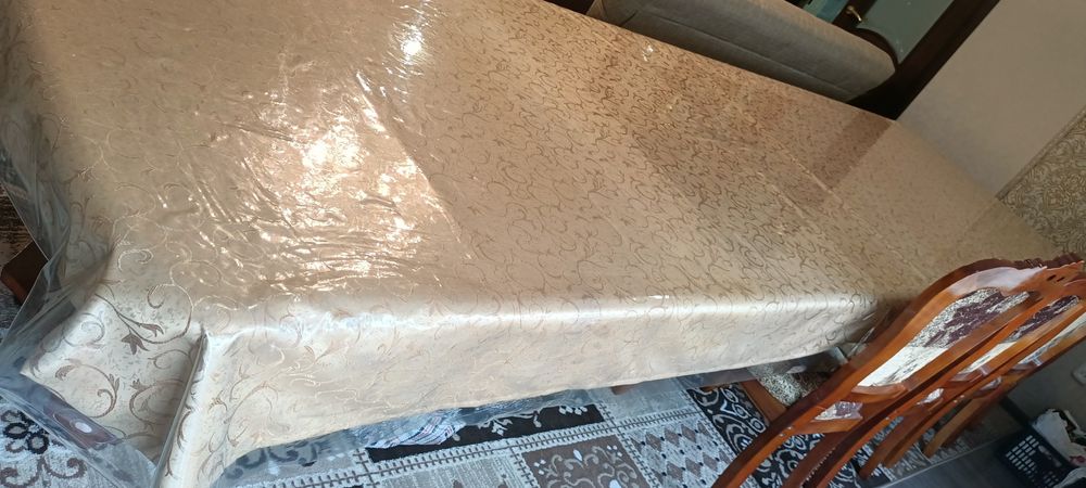 Продам большой стол!