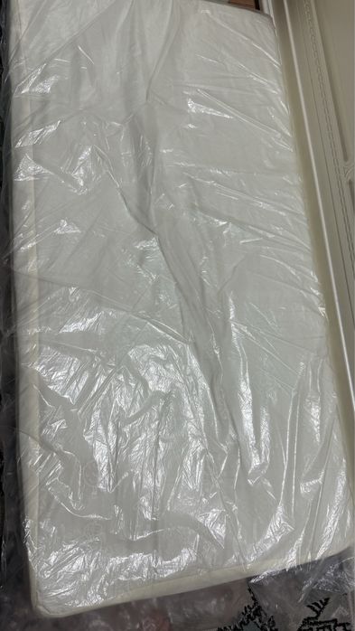 Продам детскую кроватку