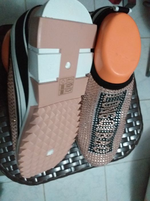 Încălțăminte sport pentru damă