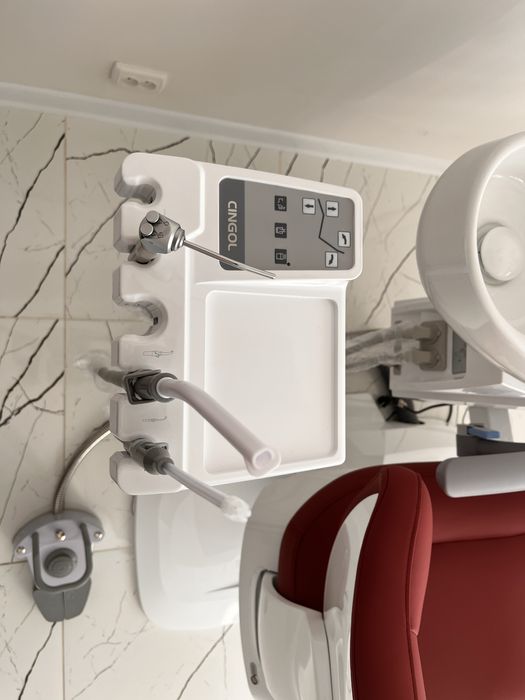 Продается стоматологическое кресло CINGOL