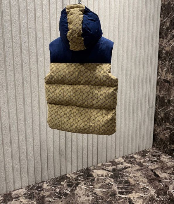 Якета на Gucci , Essentials и други