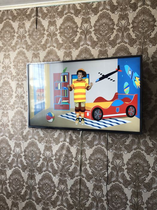 Телевизор LG 126/50