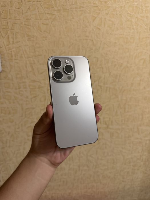 iPhone 15 Pro 256GB.85%.В НОВОМ состоянии! 10/10.
