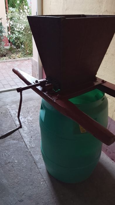 Zdrobitor de struguri
