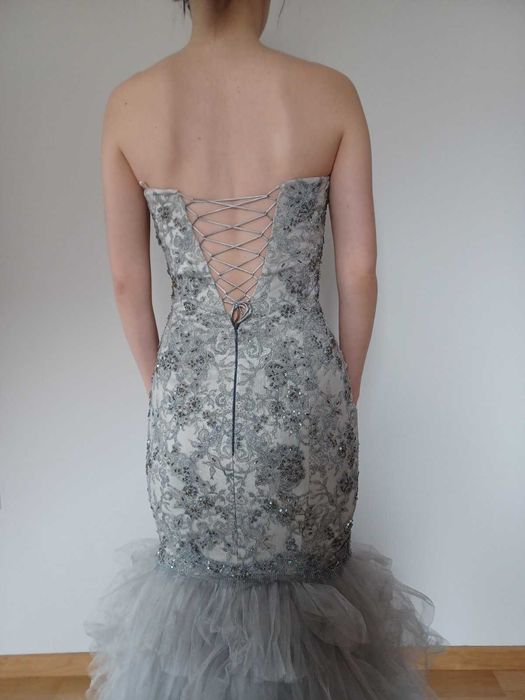 Абитуриенска официална рокля за 220 лева