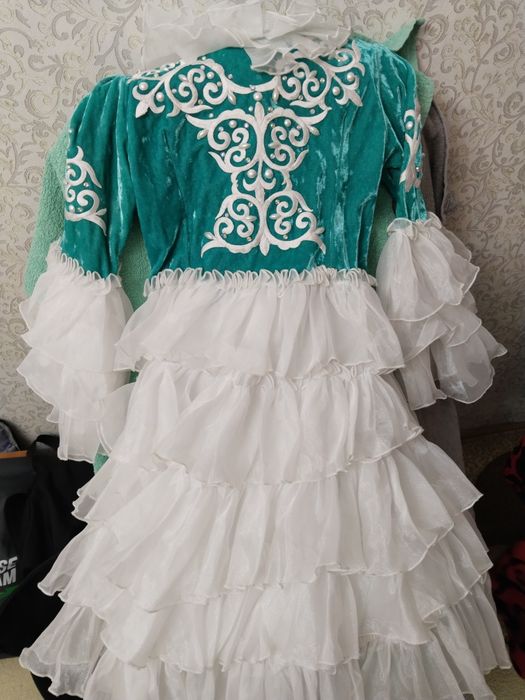 Национальное детское платье