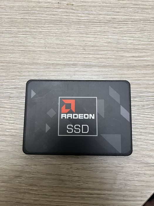 Жесткий диск AMD RADEON SSD 256Gb