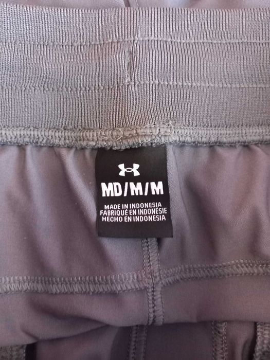 2 бр юношески спортни долници Under Armour