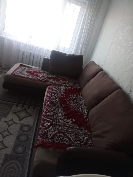 продам диван  ко