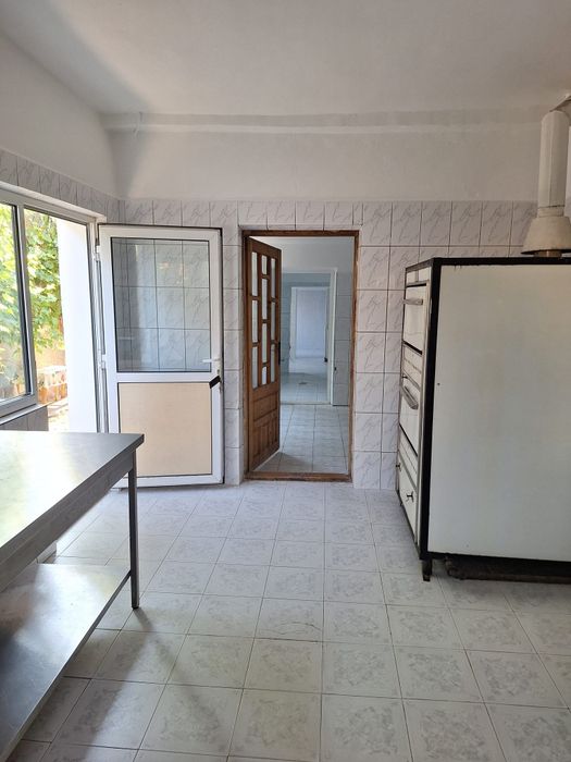 Vand casa zona Goranu