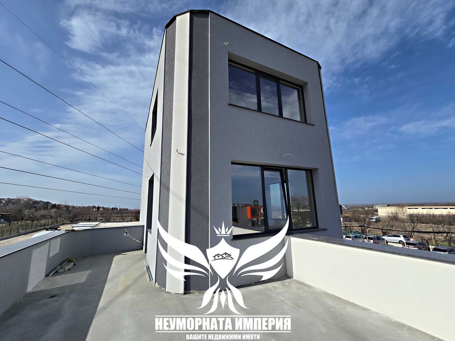 Дава се под наем Офис в Асеновград - 55 кв.м за 355 € - Снимка #1