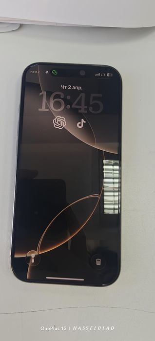 iPhone 16 pro 256/8 идеал ЧИТАТЬ ОПИСАНИЕ