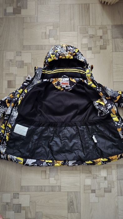 Зимняя куртка на девочку