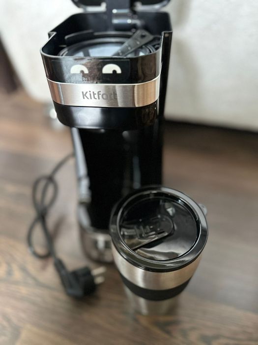 Продам кофеварку Kitfort KT-795