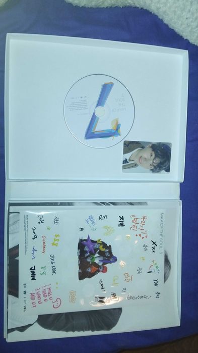 БТС албум Map of the soul (version 04)