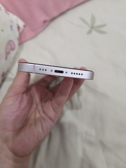 Айфон 13 розовый