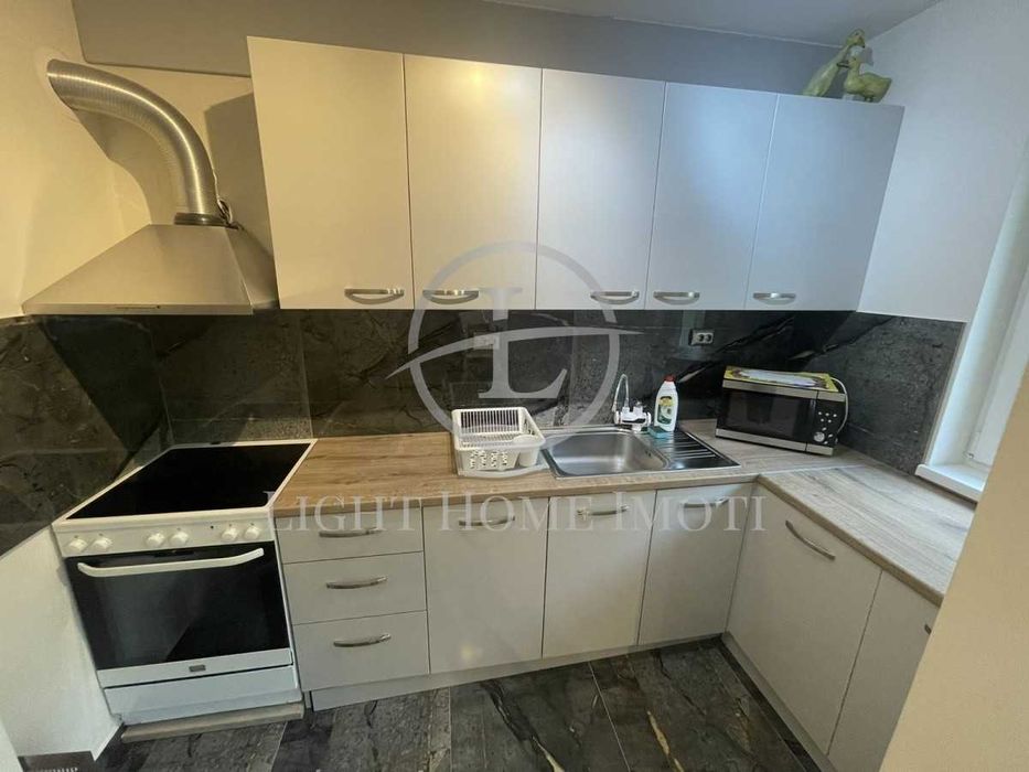 Продава се Тристаен апартамент в Пловдив, Център - 120 кв.м за 1984 €/кв.м - Снимка #4