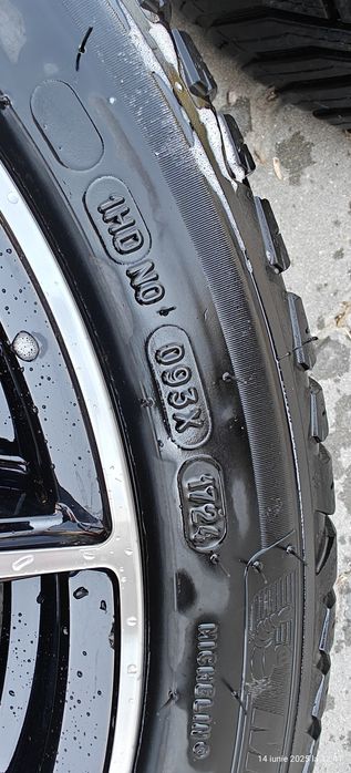 Jante Prius 17 aliaj DOTZ și anvelope MICHELIN all seasons (ca noi)