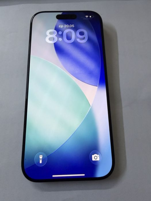 Iphone 16 pro 128gb , battery health 100%