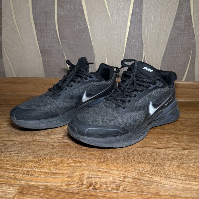 Б/у Обувь 41 размера | кроссовки, кеды