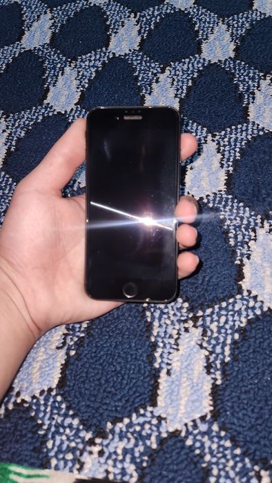Iphone se 2020 (2 avlod)