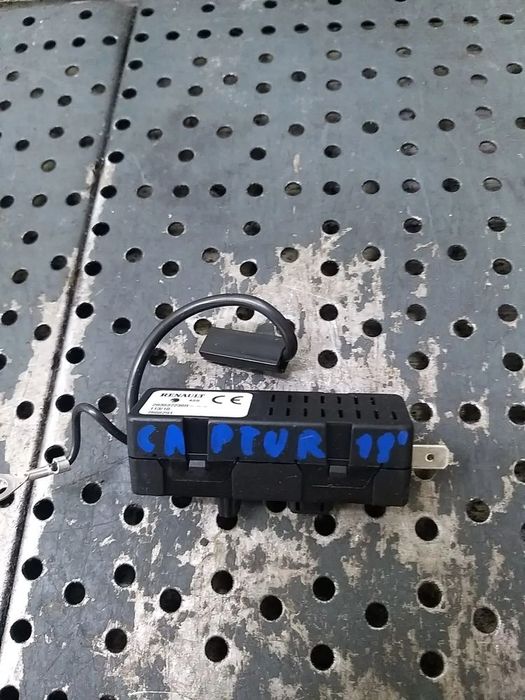 Amplificator antena renault captur 1 j5 h5 283637230r