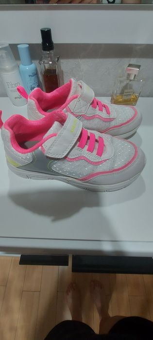 Кроссовки девочковые Geox