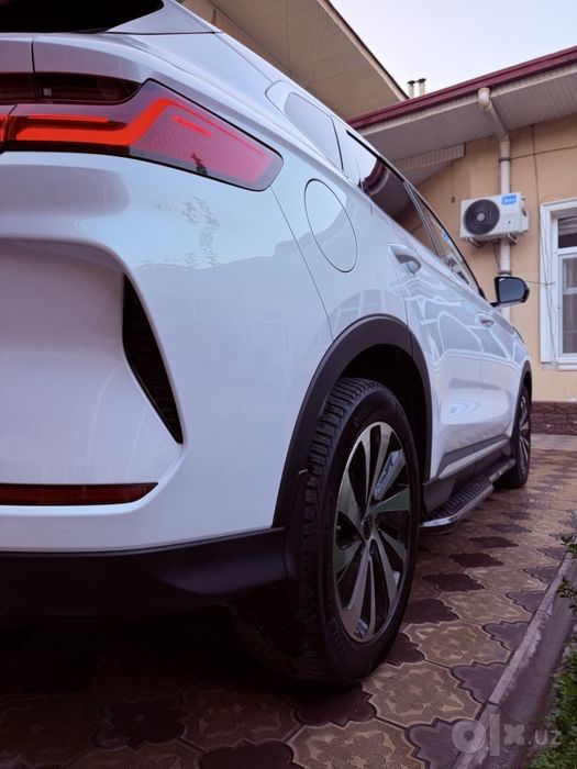 BYD Champion 2024 Gibrid 150km Full srochna sotiladi