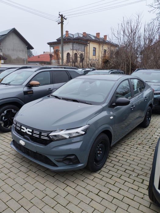 Inchiriere MG4 2025 si Dacia Logan 2025