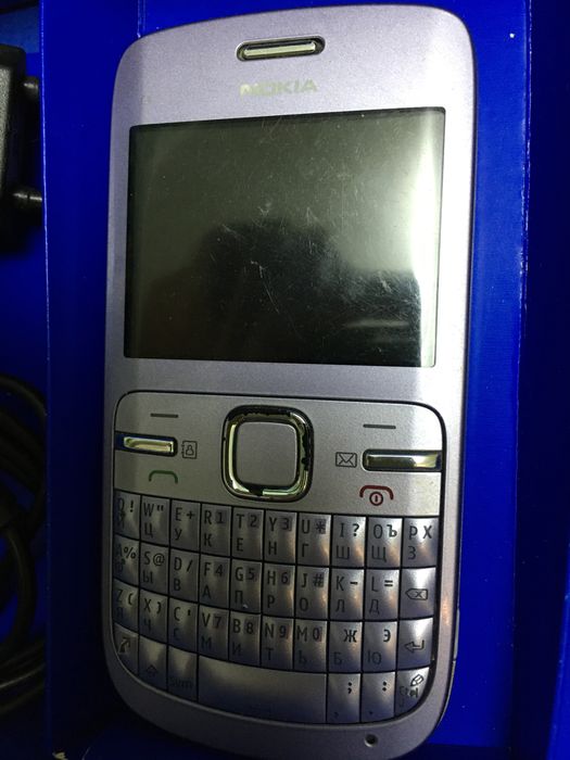 Телефон Nokia C3-00
