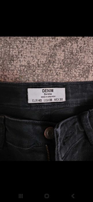Blugi dama bershka am mai multe perechi de blugi 20 lei buc