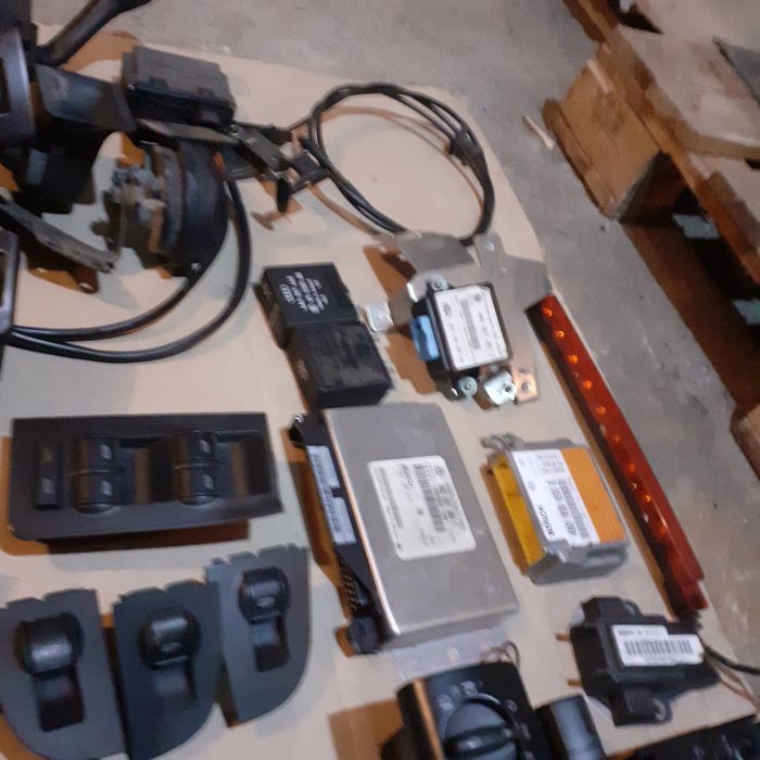 АудиS6 4.2 340кс Ръчни скорости Заводско! САМО НА ЧАСТИ!