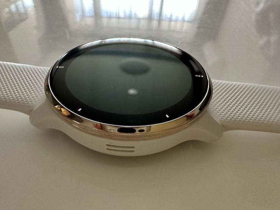 Garmin Venu 2 Plus, Ivory/Cream